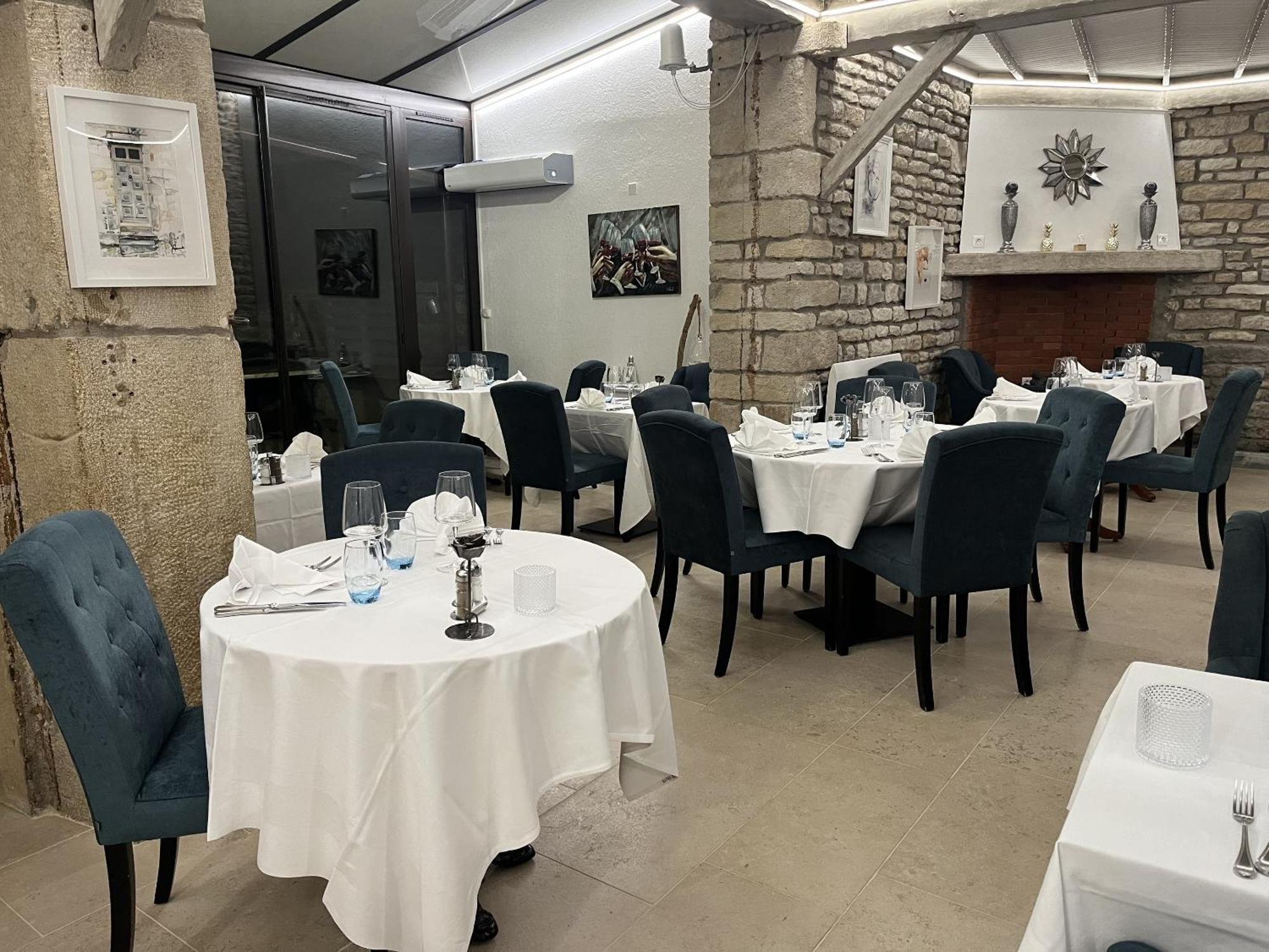 Hotel Logis Le Marronnier Buffon Zewnętrze zdjęcie
