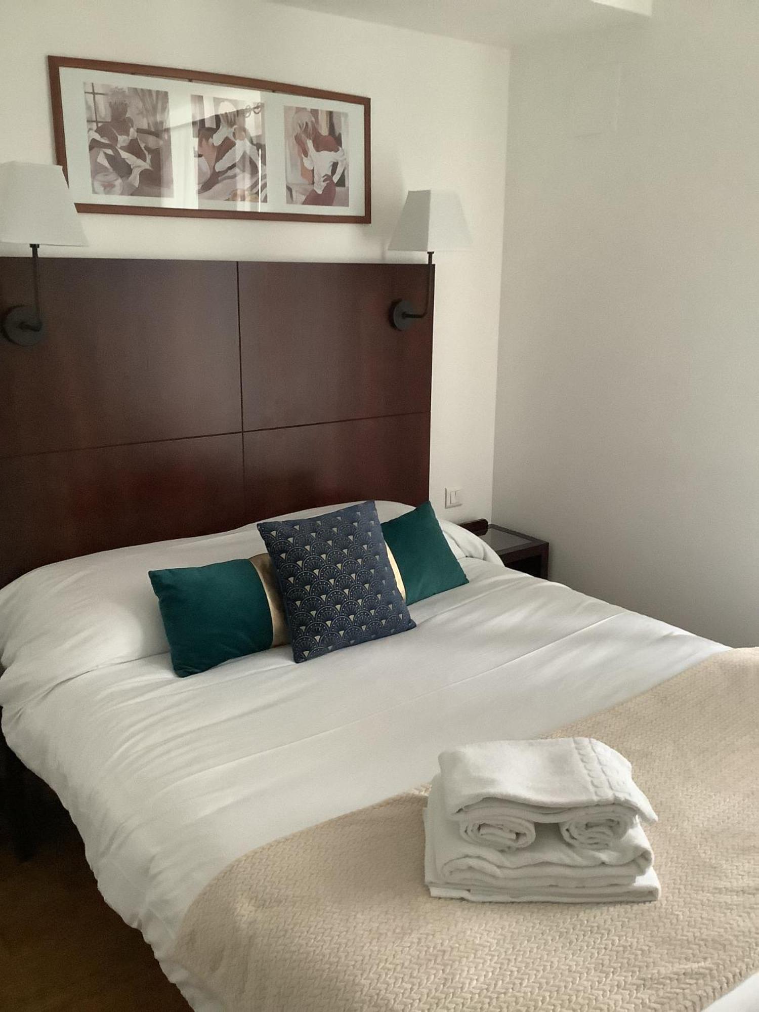 Hotel Logis Le Marronnier Buffon Pokój zdjęcie