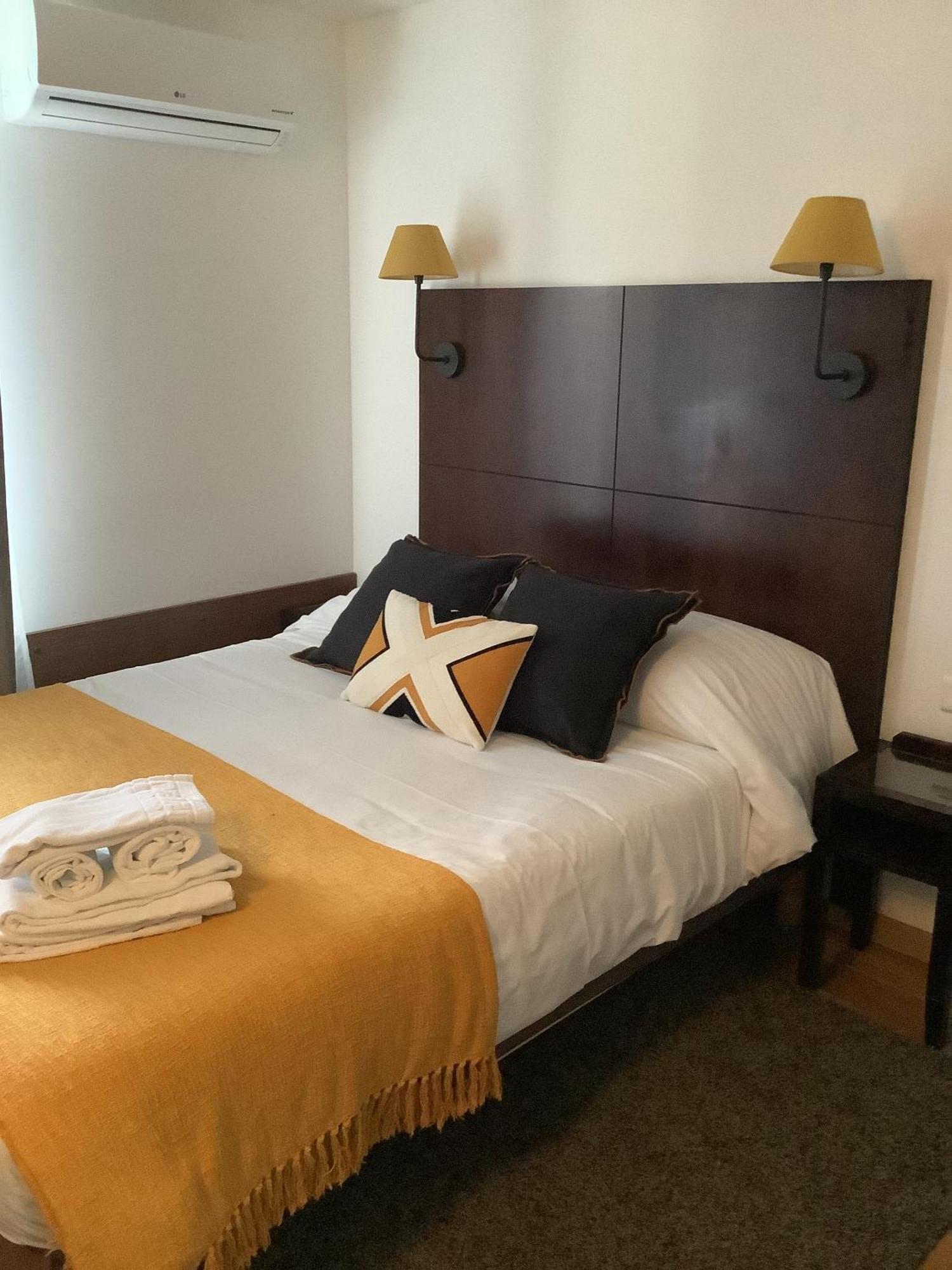 Hotel Logis Le Marronnier Buffon Pokój zdjęcie